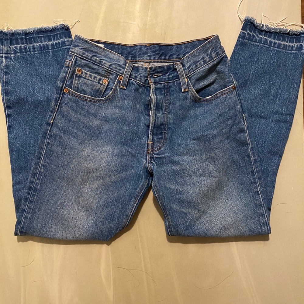 Levi’s Wedgie Distressed Jeans
